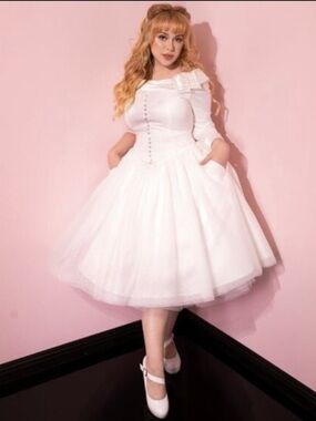 Vixen by Micheline Pitt White Edward Scissorhands Ice Dance dress 3x